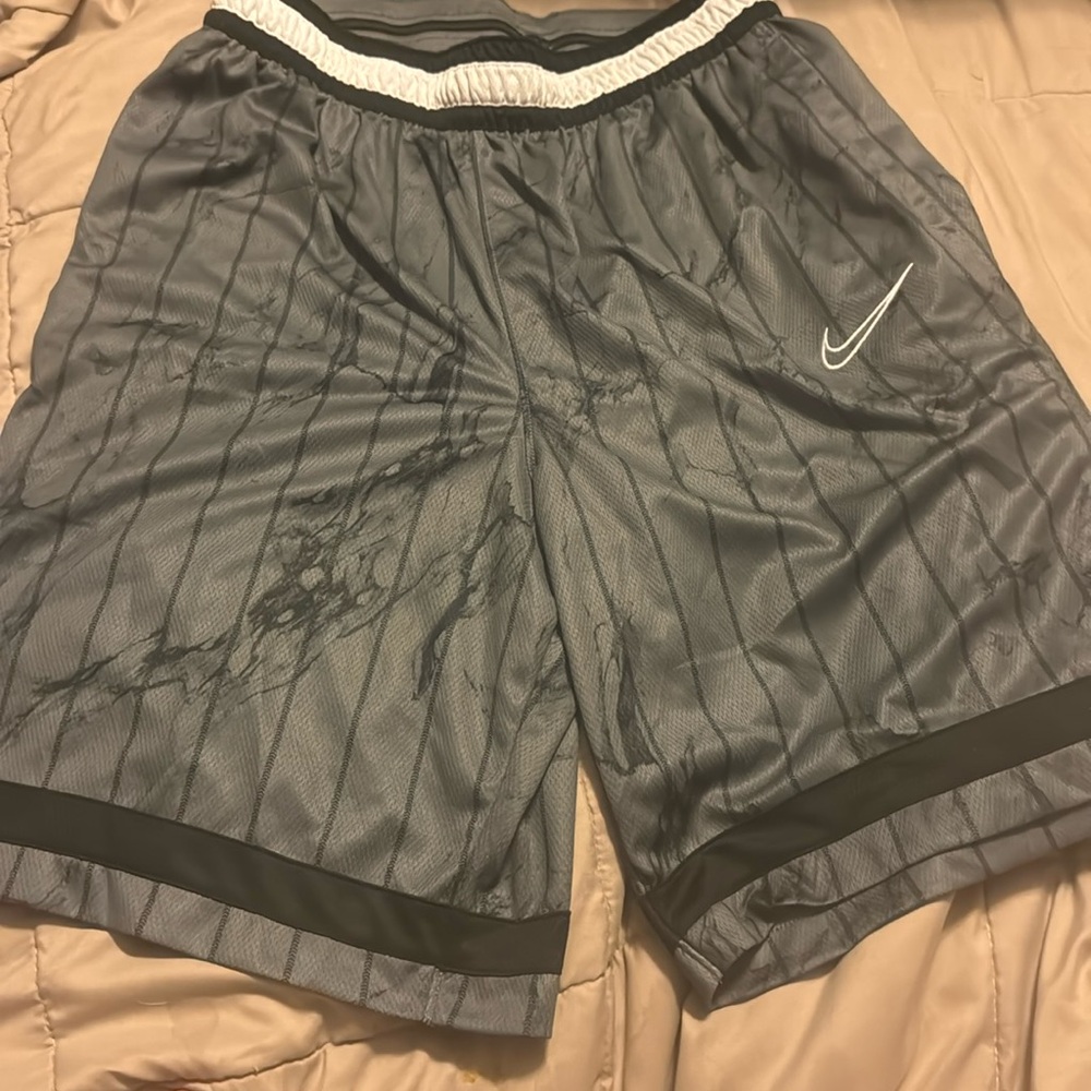Men’s Nike Dri Fit…like new!